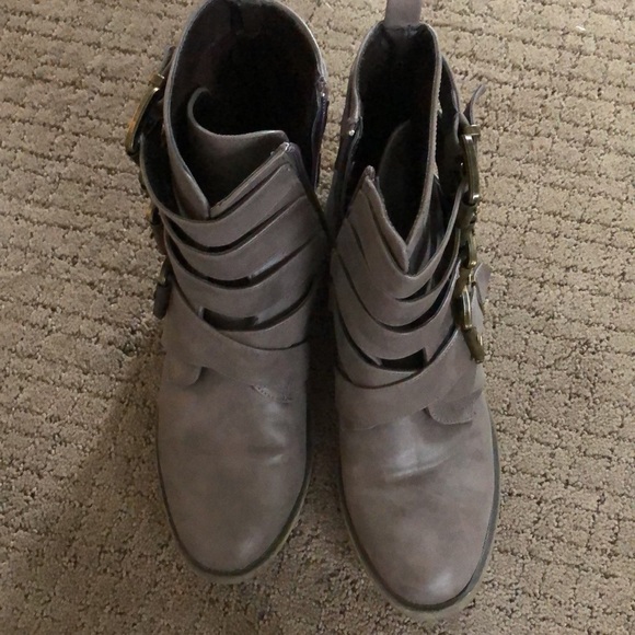 Booties - Picture 2 of 7